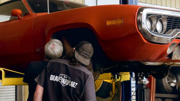 Graveyard Carz - To Beep or Not to Beep