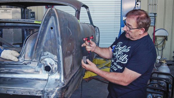 Graveyard Carz - It Don't Come Easy
