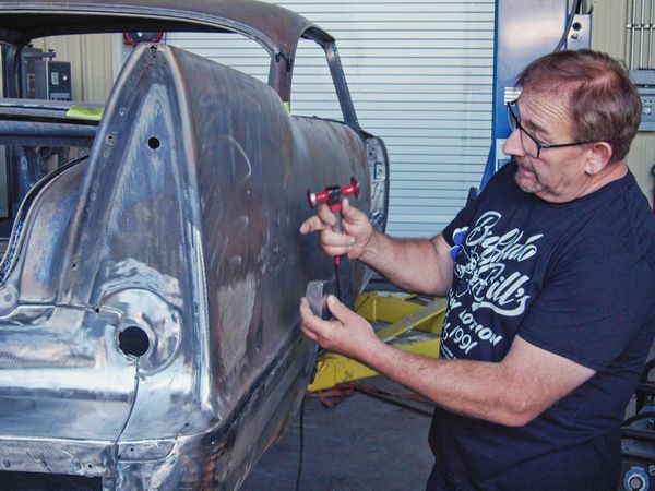 Graveyard Carz - It Don't Come Easy