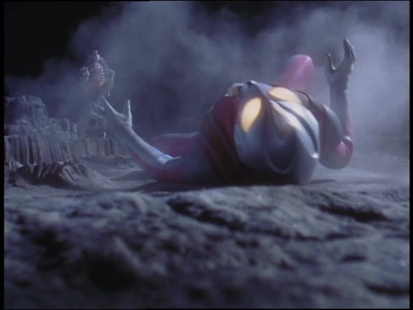 Ultraman Dyna - Ultraman Dyna - EP 14 - The Lord who Sleeps on the Moon - Digital