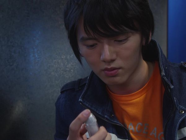 Ultraman Geed - Ultraman Geed - EP 02 - The Girl Who Cuts Monsters -