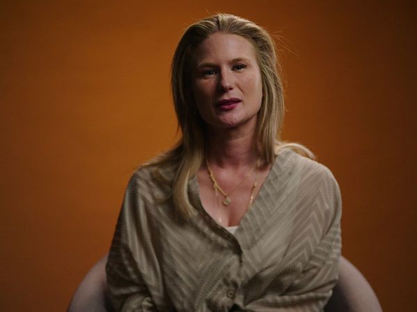 People Are Deep: True Crime - Drugs, War Zones & Deadliest Gangs: Crime Reporter’s Biggest Stories