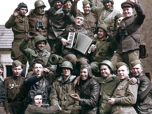 WWII In Color: From D-Day to Nazi Downfall - Meet the New Boss