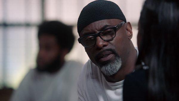Survivor's Remorse - Family Ties