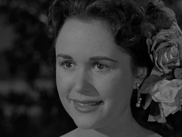 Death Valley Days - The Girl Who Walked with a Giant