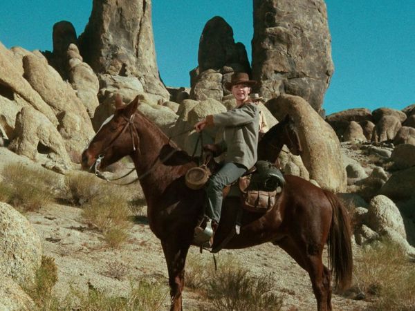Death Valley Days - The Last Stagecoach Robbery