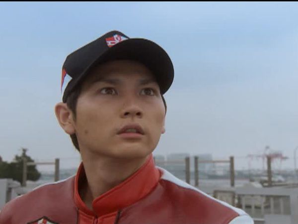 Ultraman Max - Who am I?