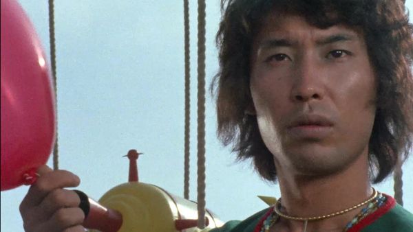 Ultraman Ace - Shoot That Airship!