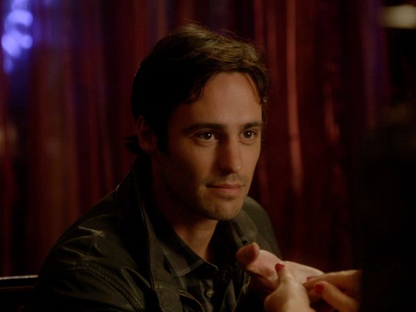 Chasing Life - The Family That Lies Together