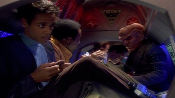 Star Trek: Deep Space Nine - O Cerco
