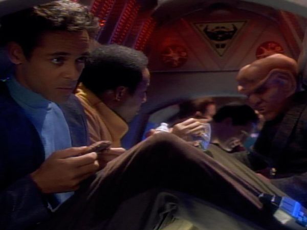 Star Trek: Deep Space Nine - O Cerco