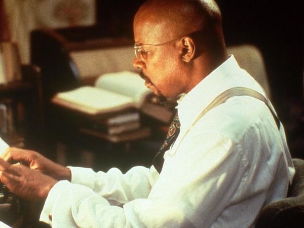 Star Trek: Deep Space Nine - Muito Além das Estrelas