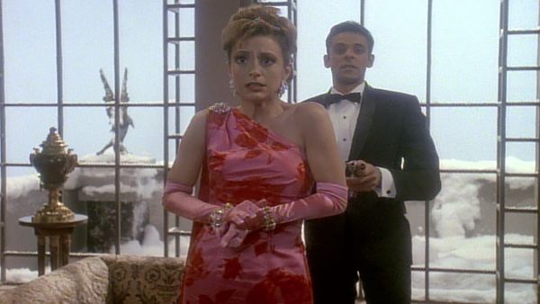 Star Trek: Deep Space Nine - Bashir, Agente Bashir
