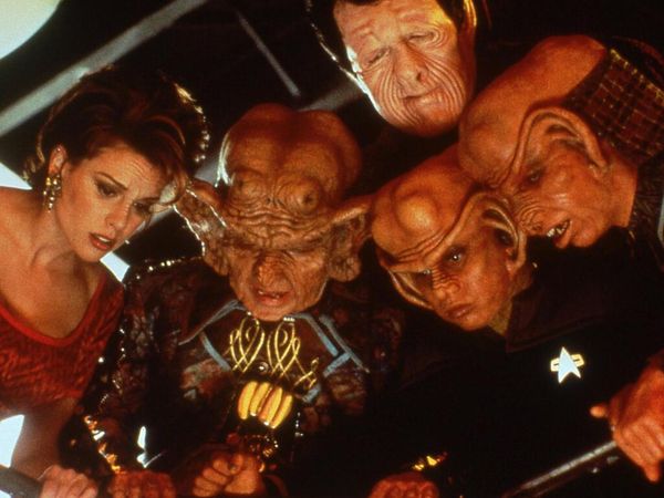 Star Trek: Deep Space Nine - Encaje y Ganancia