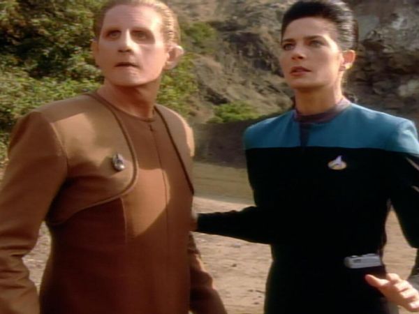 Star Trek: Deep Space Nine - Jogo de Sombras