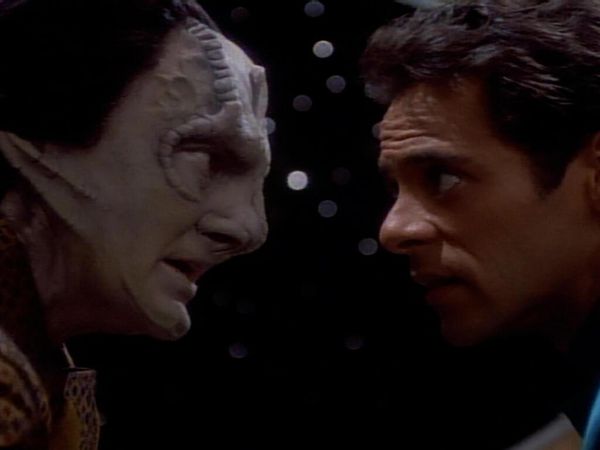 Star Trek: Deep Space Nine - Verdades e Mentiras