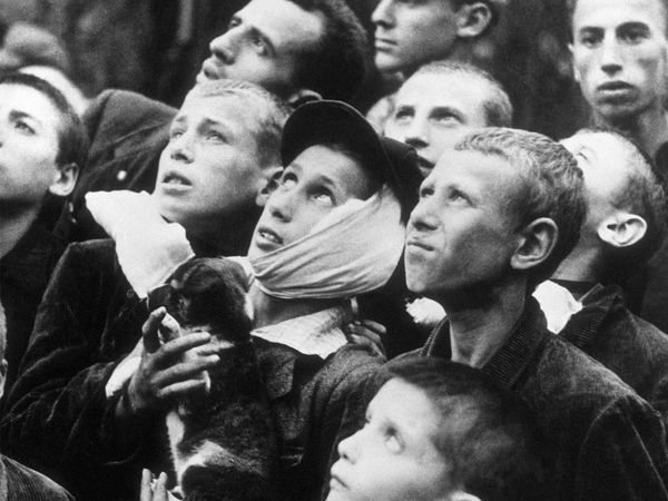 Hell On Earth WWII - A Dream Of Great Success