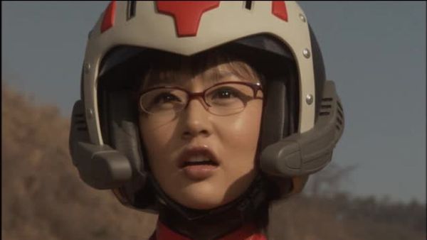 Ultraman Mebius - Broken Bonds