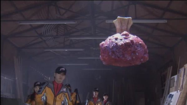 Ultraman Mebius - Fanton's Lost Item