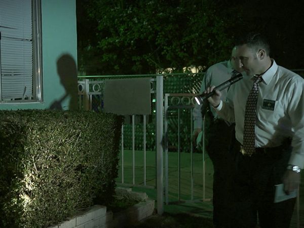 Archivos de lucha contra el crimen - Disparar a los inocentes