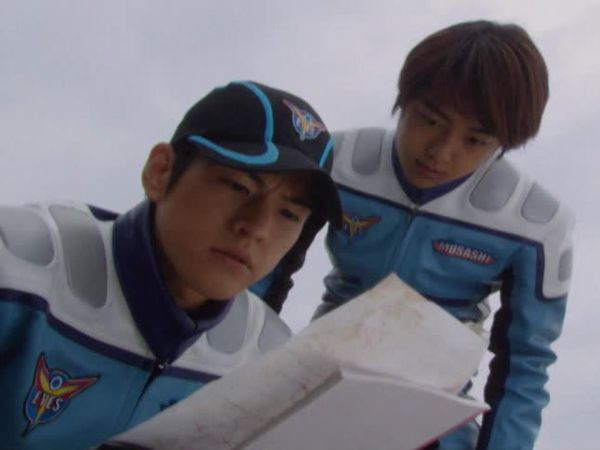 Ultraman Cosmos - Present from the Sky