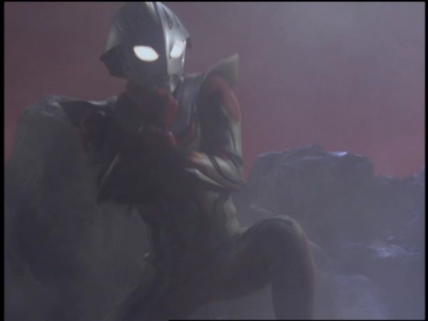 Ultraman Nexus - Warning