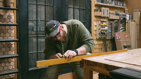 Paul Jackman: This Old House Makers Channel - Gym Flooring & Mini Pallets