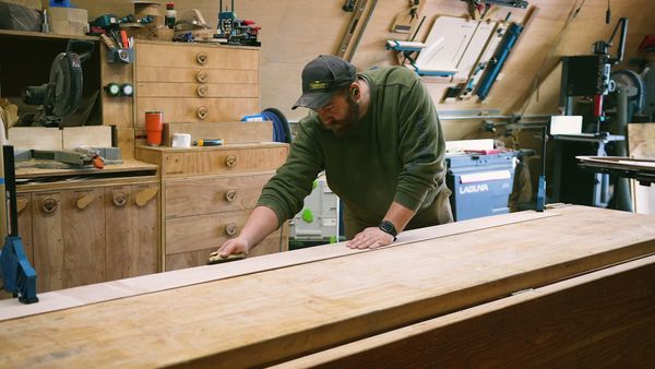 Paul Jackman: This Old House Makers Channel - Pallet Wood Kayak
