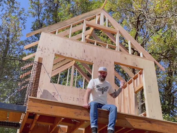 Jason Hibbs: This Old House Makers Channel - Framing a Treeless Treehouse