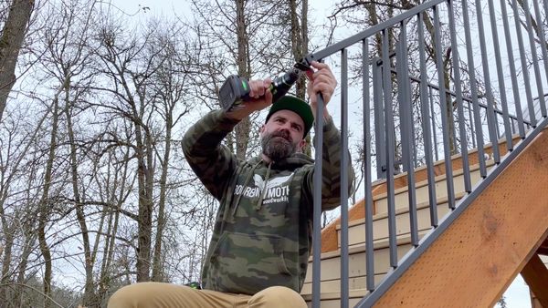 Jason Hibbs: This Old House Makers Channel - Treeless Treehouse Railings