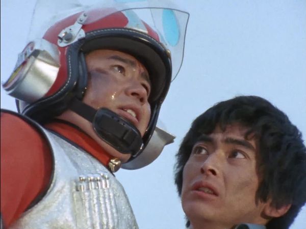 Ultraman Leo - The Day When Ultraseven Dies, Is the Day When Tokyo Sinks!