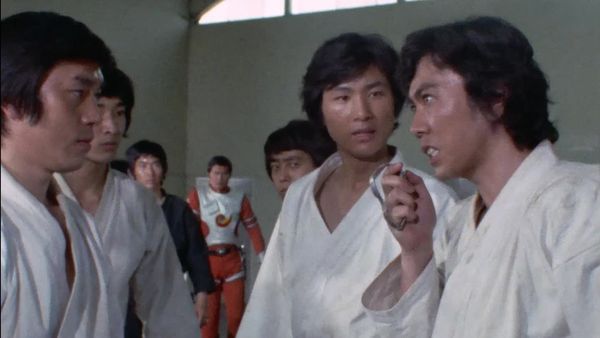 Ultraman Leo - Deadly Fists! The Boy Who Calls Forth a Storm