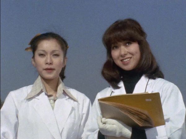 Ultraman Leo - The Terrifying Saucer Creature Series! The Saucer Creature From the Demon Planet Has Come!