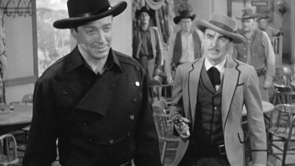 The Life and Legend of Wyatt Earp - Johnny Behind the Deuce