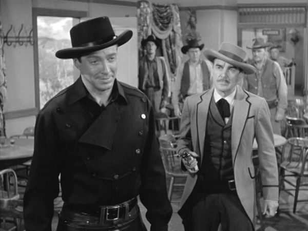The Life and Legend of Wyatt Earp - Johnny Behind the Deuce