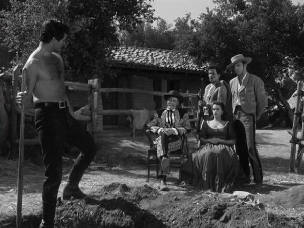 The Life and Legend of Wyatt Earp - The Fugitive