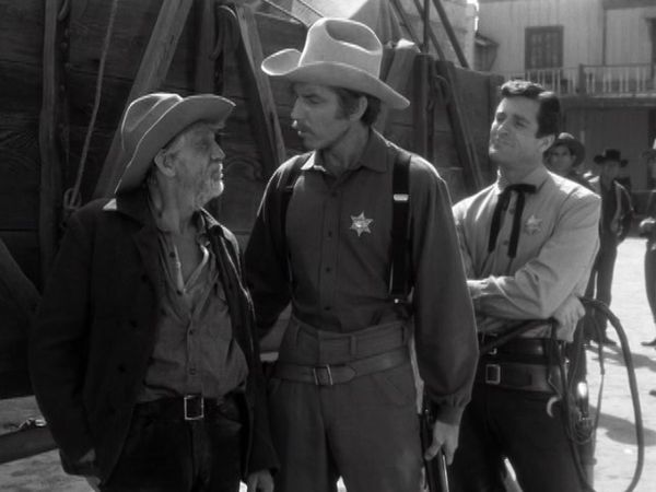 The Life and Legend of Wyatt Earp - The Muleskinner