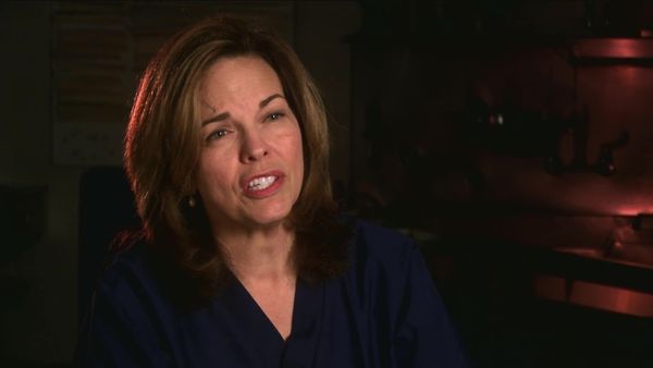 Dr. G: Medical Examiner - Cruzando la línea