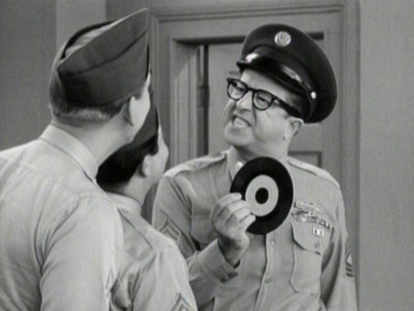 The Phil Silvers Show - Doberman the Crooner