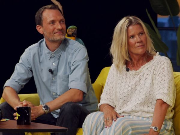 Den gule sofa med Allan Sindberg - Luksusfældens Mette Reissmann og Kenneth Hansen