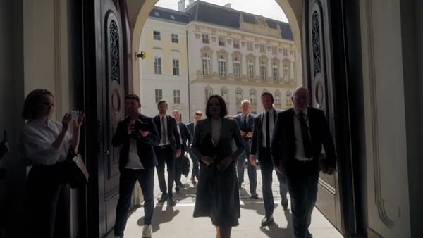 Wächter der Wahrheit - Can Dündar trifft Swetlana Tichanowskaja
