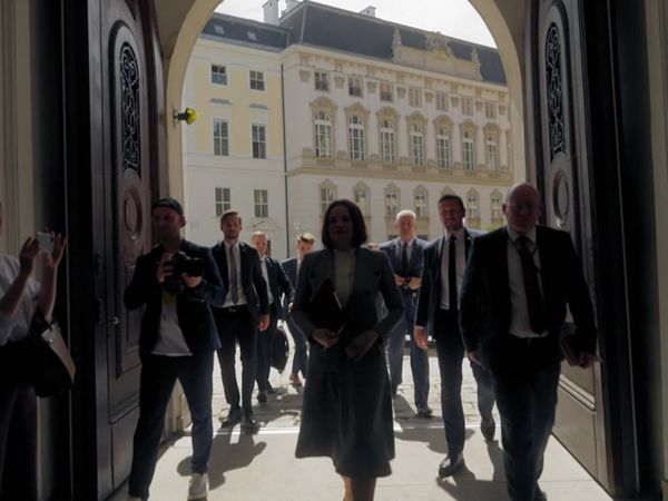 Wächter der Wahrheit - Can Dündar trifft Swetlana Tichanowskaja