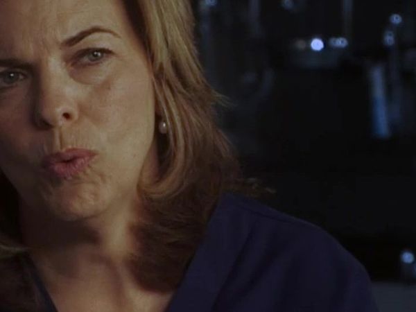 Dr. G: Medical Examiner - Mordedura mortal