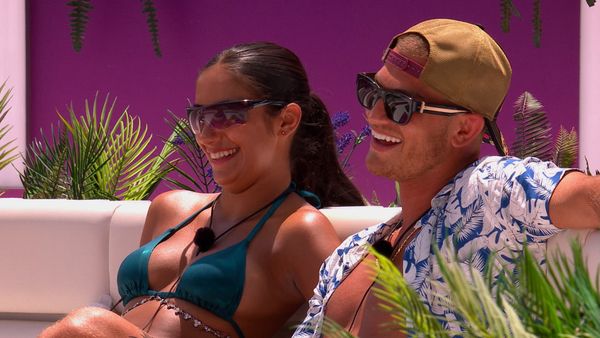 Love Island UK - Episode 1202