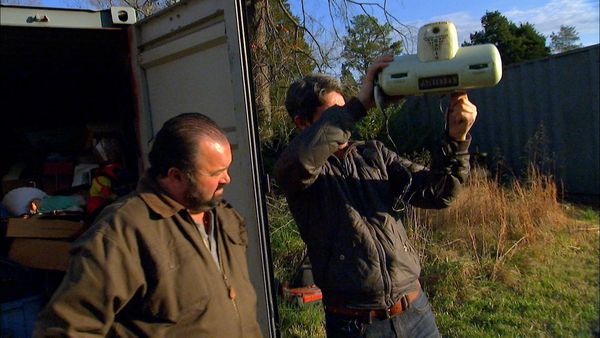 American Pickers - Driving Miss Dani