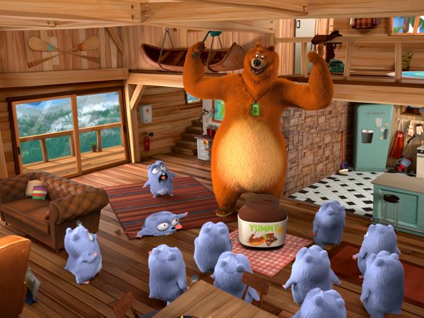 Grizzy and the Lemmings - XXL Bear // Never Judge A Bear By Its Cover // Bear Glasses // Bear Under Close Protection