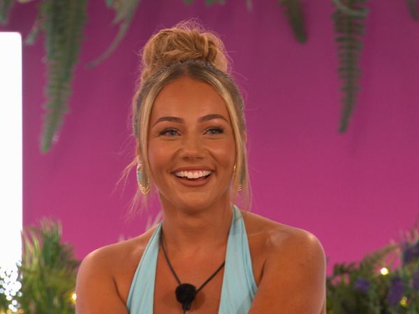 Love Island UK - Episode 1227