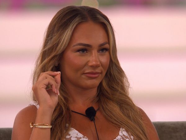 Love Island UK - Episode 1229
