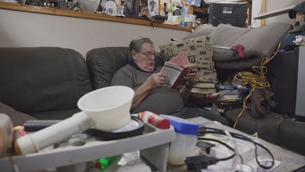 Hoarders - Dennis