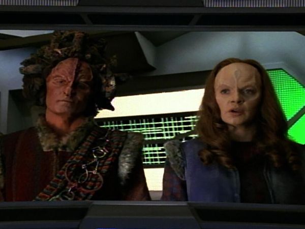 Star Trek: Voyager - Alianças